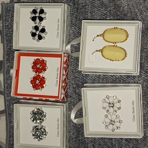 Please read in description about prices!! Glassed Stone mix costume earrings